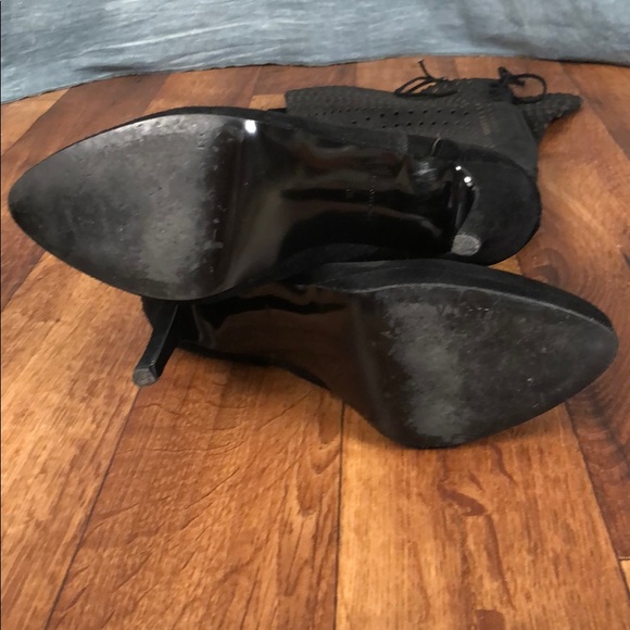 Steve Madden Cut Out Suede OTK Boots 10 - Picture 6 of 10